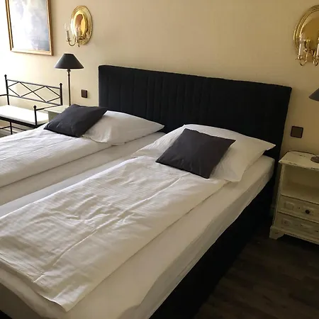 斯赫克尔酒店加餐厅 3*