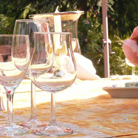 斯赫克尔酒店加餐厅 3*